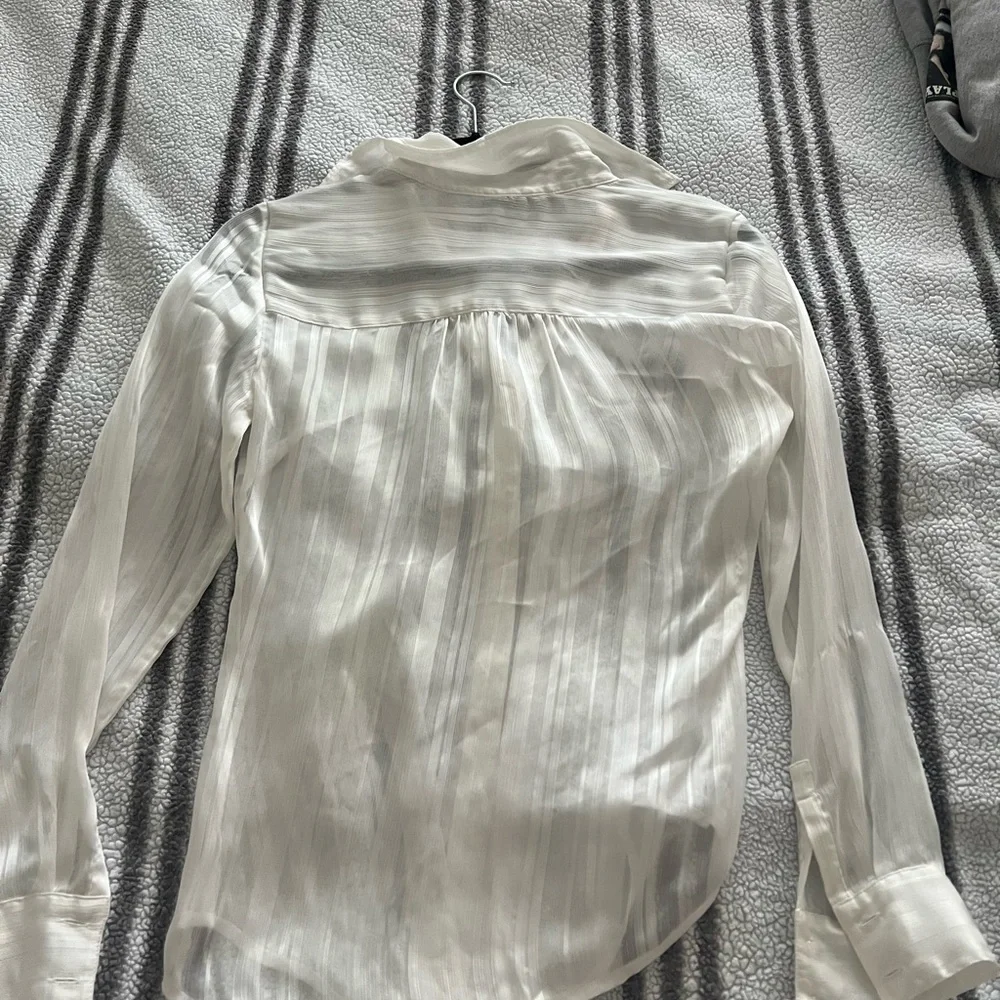 cache button down top - Picture 3 of 3